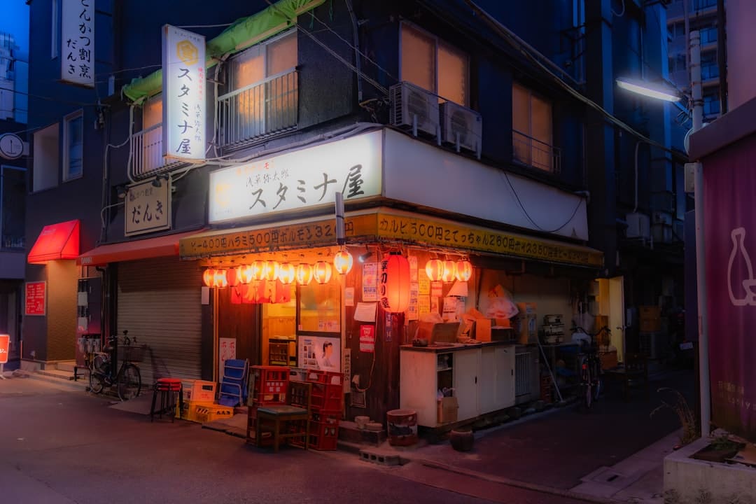 "离婚夫妻店”牢靠股份内战：前妻投反对票，前夫收警示函